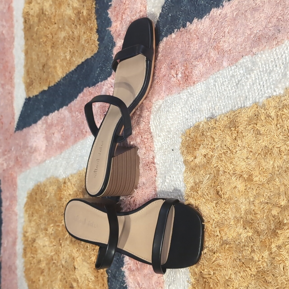 EUC Altar'd State Black Faux Leather Slide Sandals Slides Block Heel